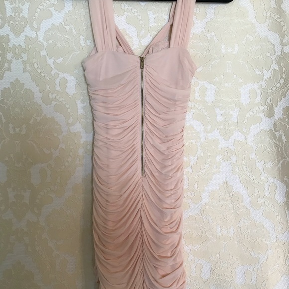 Beautiful Light pink layered design dress - Size M - Picture 5 of 8
